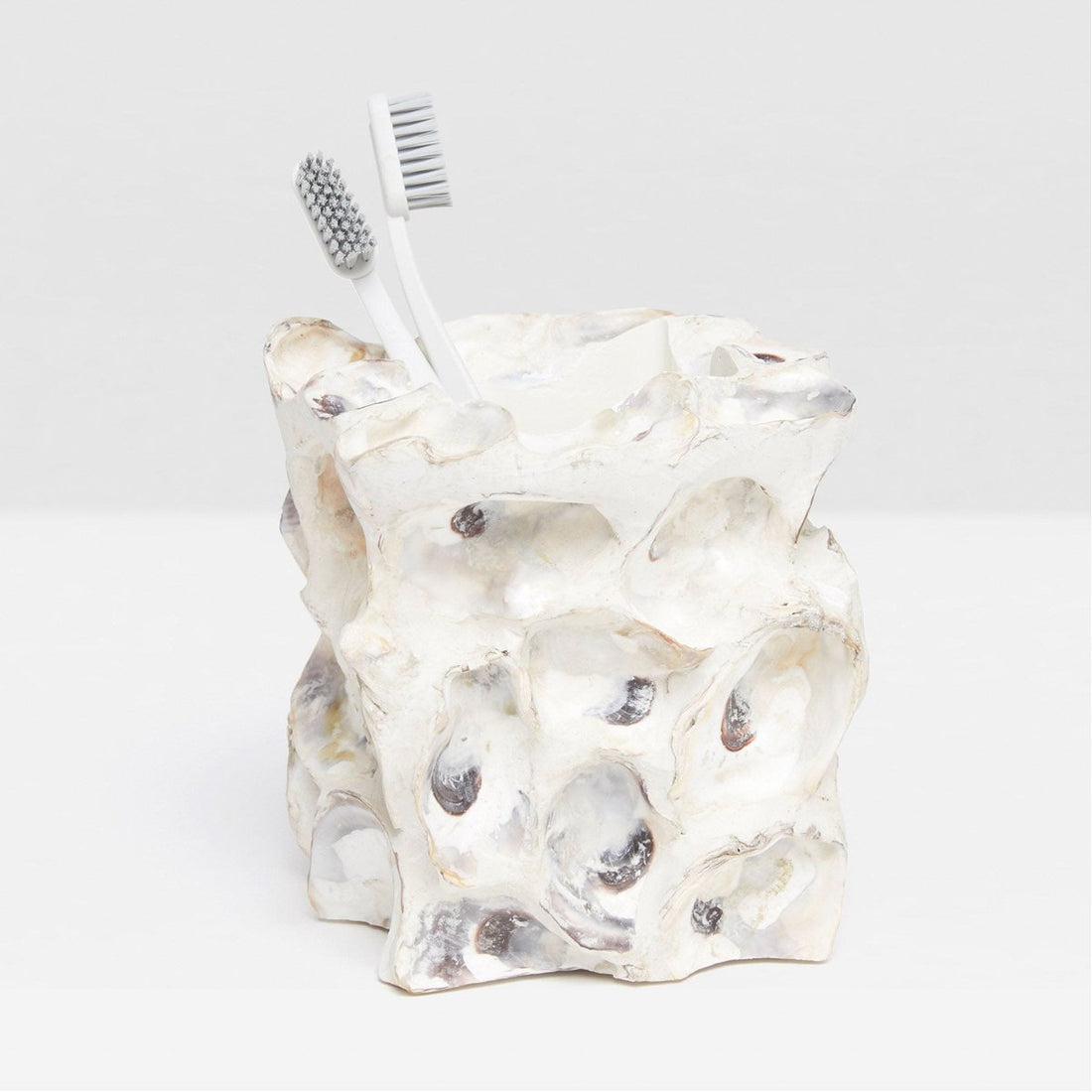 Enna Natural Oyster Brush Holder