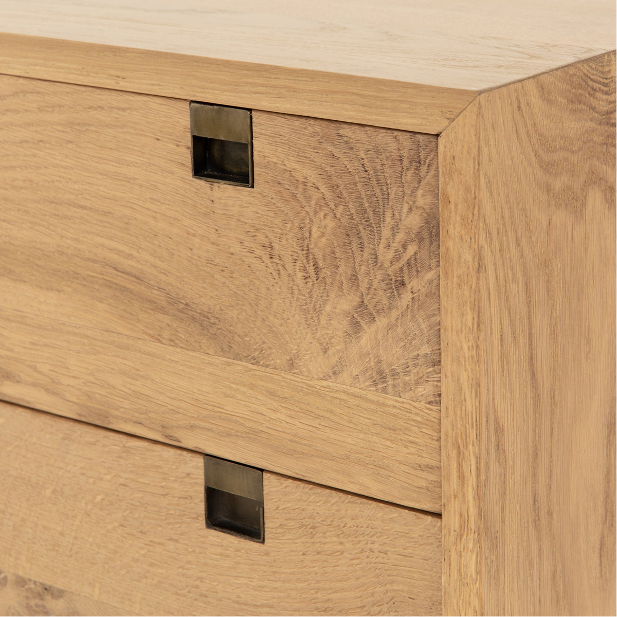 Four Hands Bennett Carlisle 5-Drawer Dresser - Natural Oak