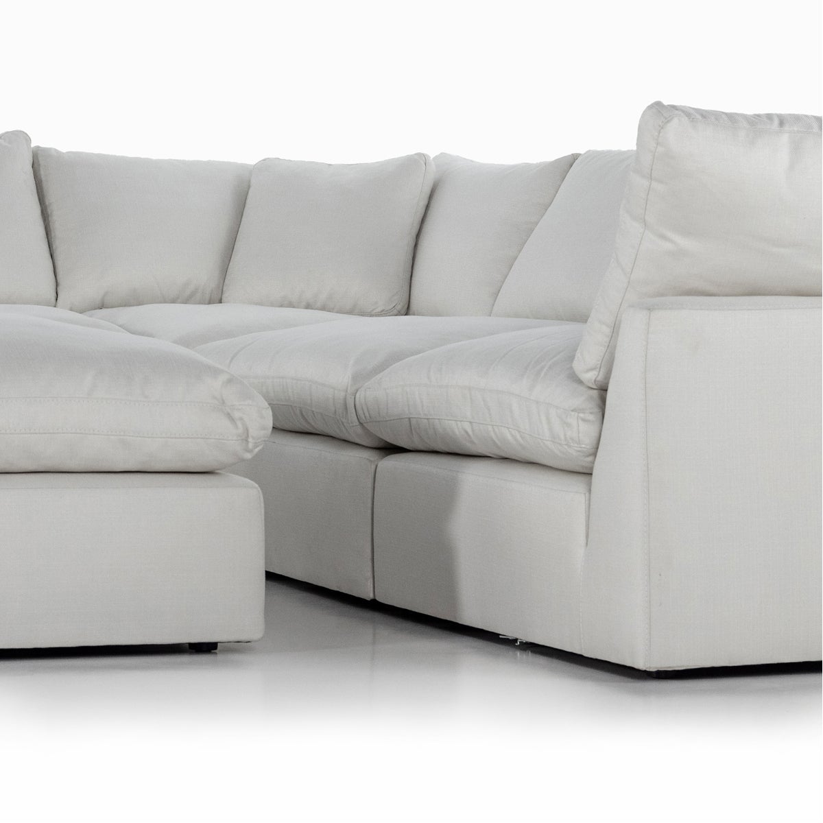 Four Hands Centrale Stevie Anders Ivory Sectional with Free Ottoman